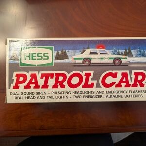 *NWT* HESS PATROL CAR